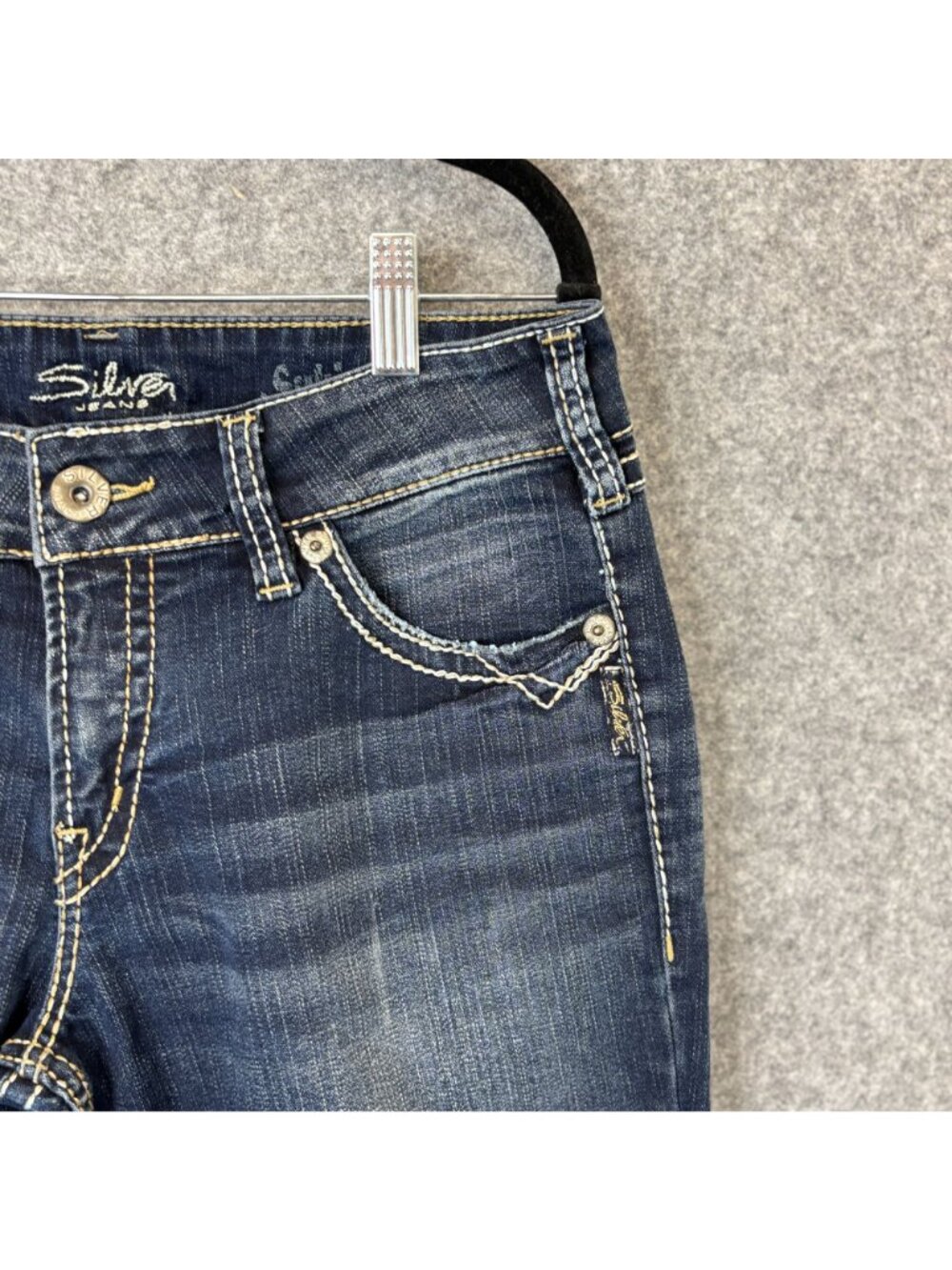 Silver Suki Womens 30 x 32 Jeans Bootcut Dark Wash Contrast Stitching Blue Denim - Picture 2 of 13